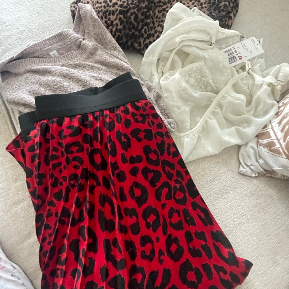 Aeropostale Red and Black Leopard A-Line Skirt all small sizes comes 4 pairs
